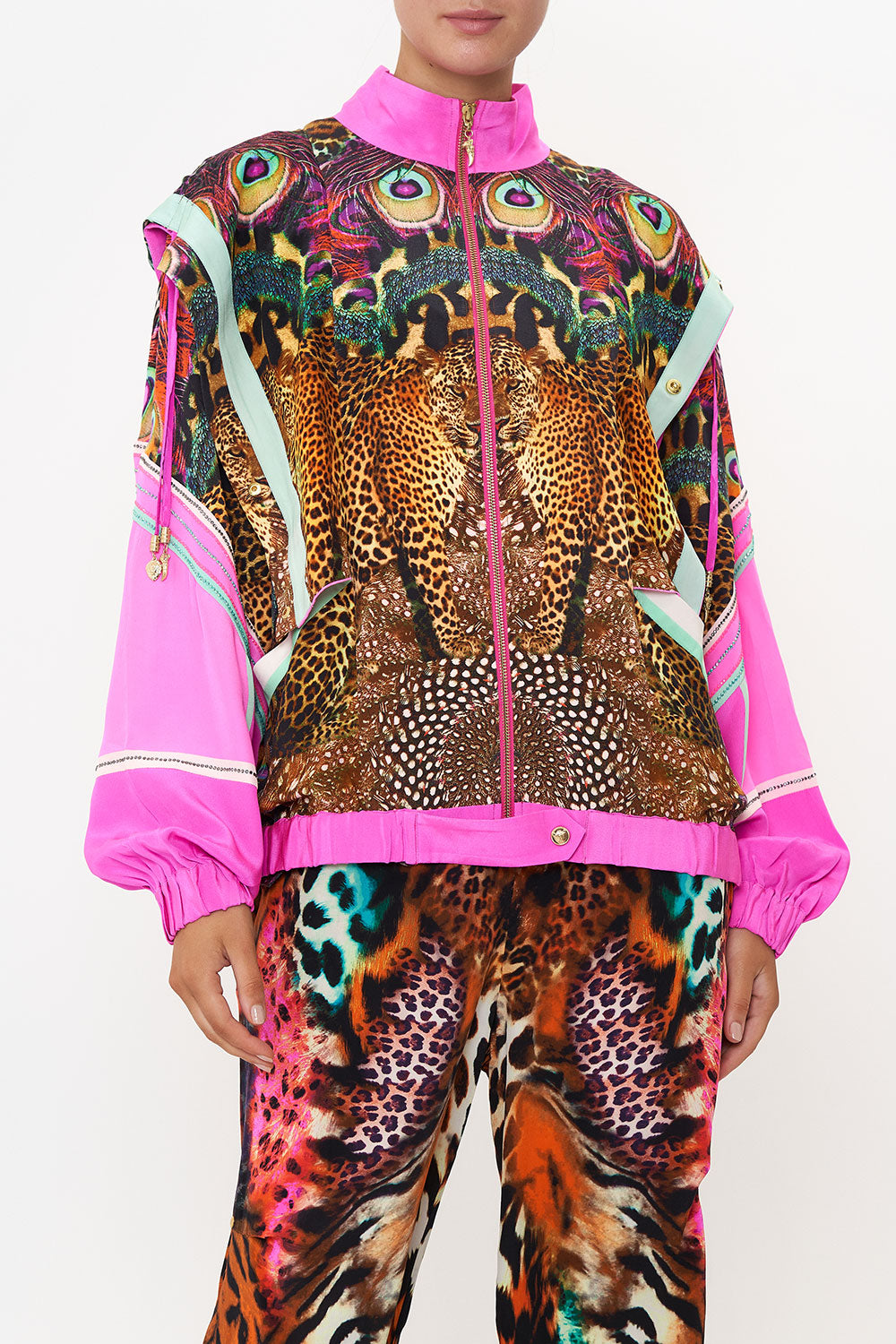 PANEL DETAIL HOODED JACKET XANADU RISING