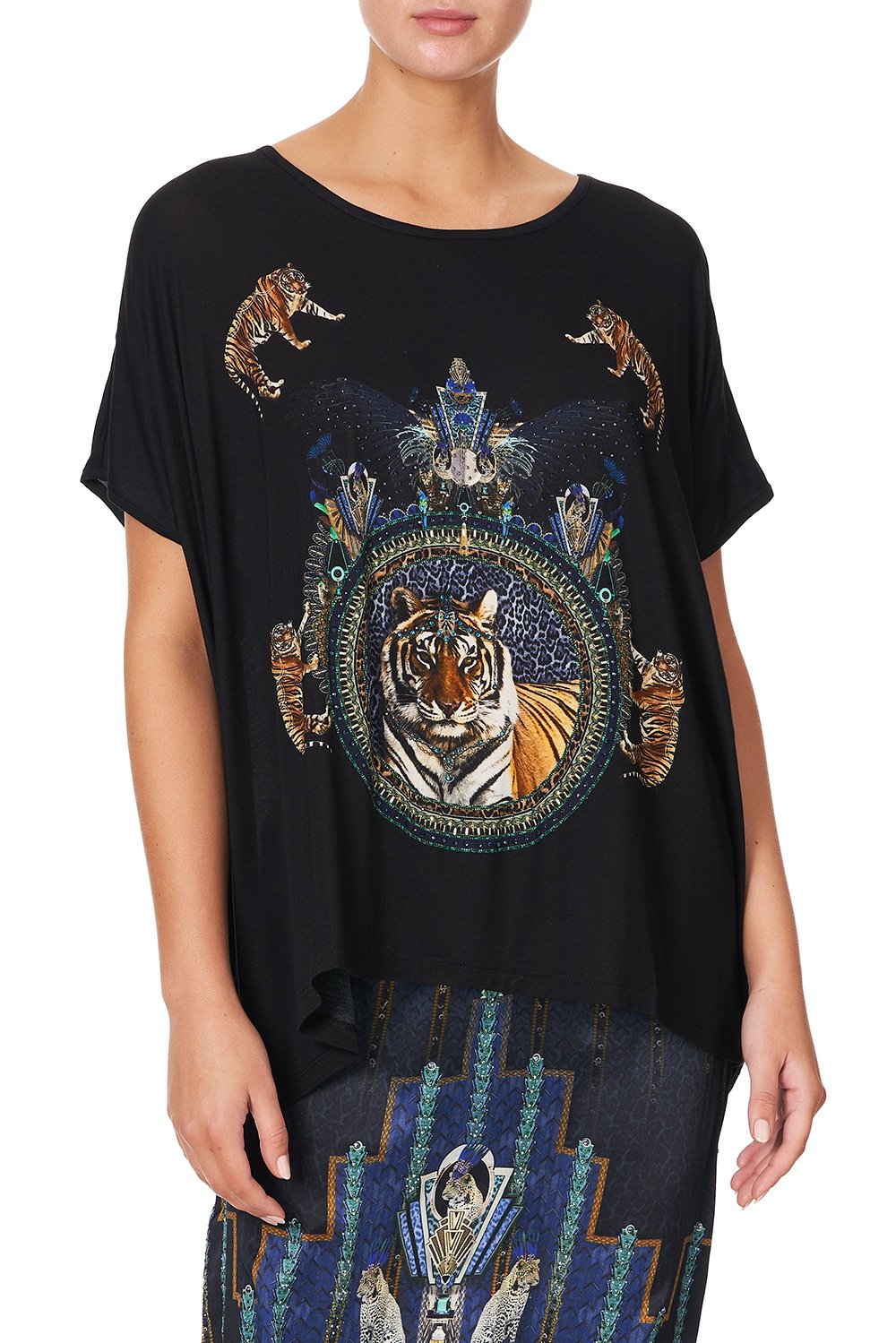 LOOSE FIT ROUND NECK TEE DRIPPING IN DECO