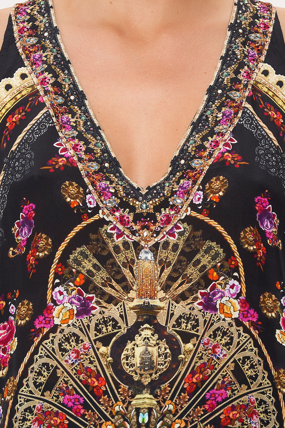 V NECK BUTTON BACK TOP DANCE WITH DUENDE