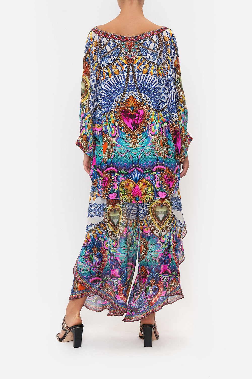 RAGLAN SLEEVE BLOUSE WITH CUFF LUCKY CHARMS