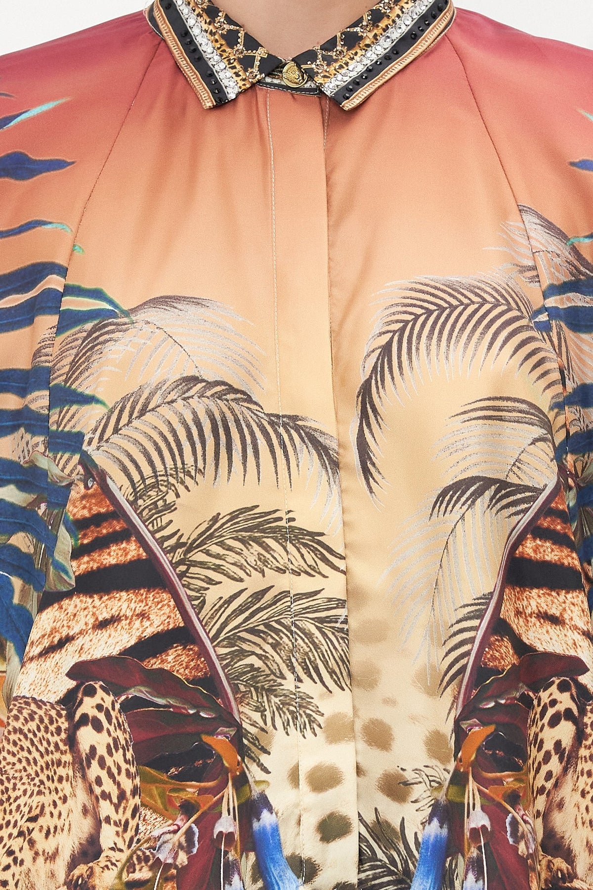 BATWING SHIRT NATURAL INSTINCT