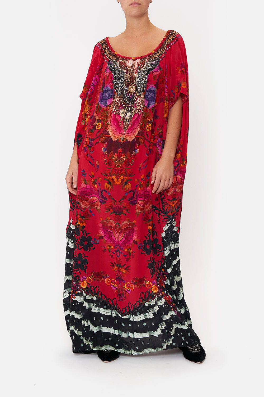 OFF SHOULDER KAFTAN VIEW FROM THE VEIL