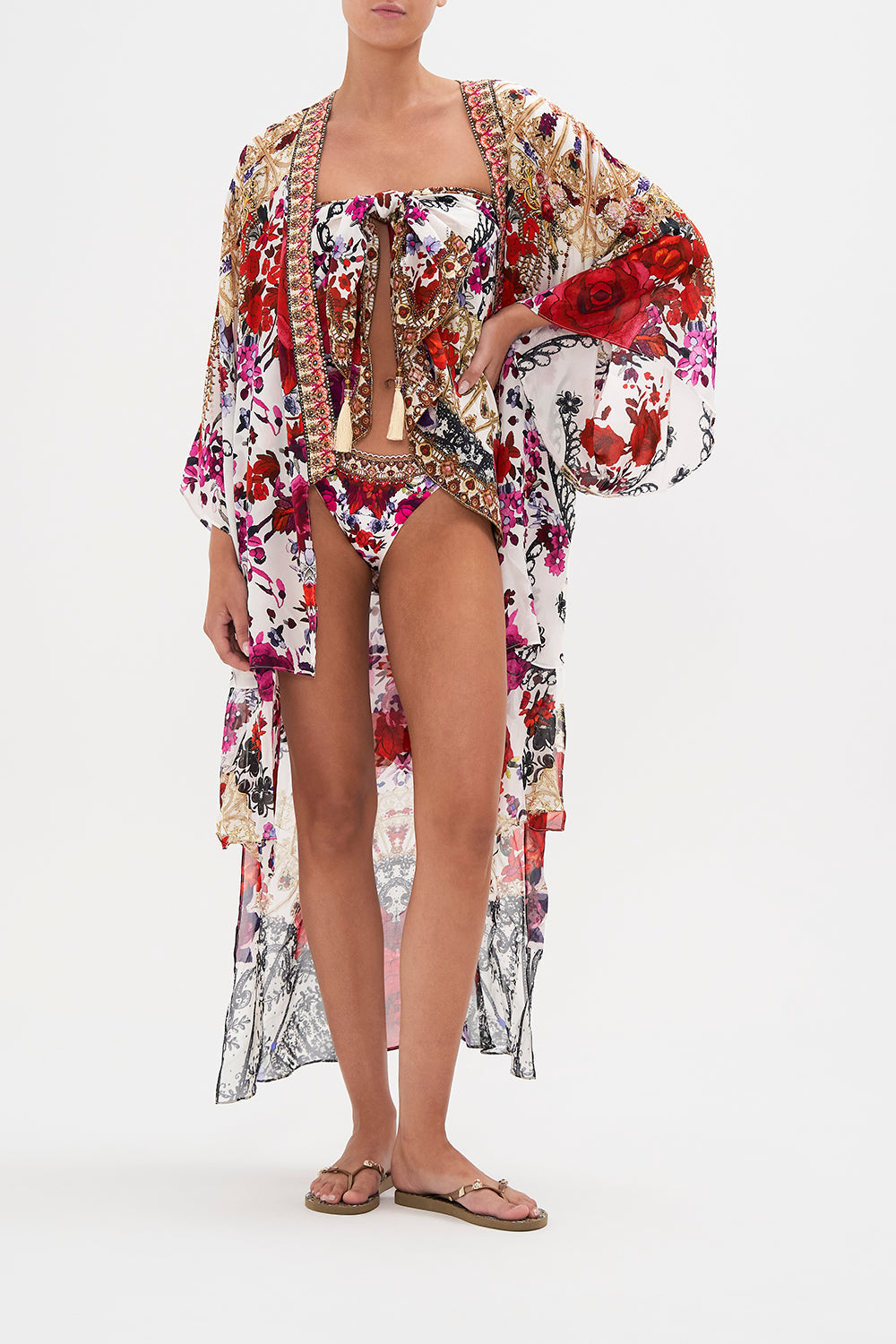 KIMONO WITH LONG UNDERLAYER REIGN OF ROSES