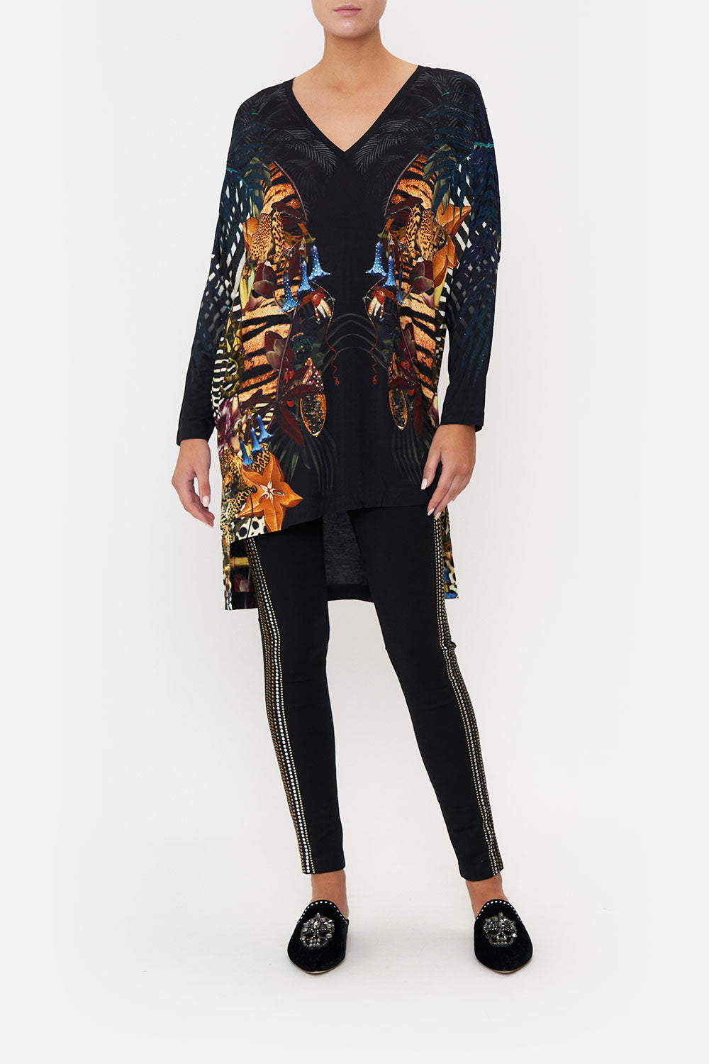 SIDE SPLIT TEE NATURAL INSTINCT