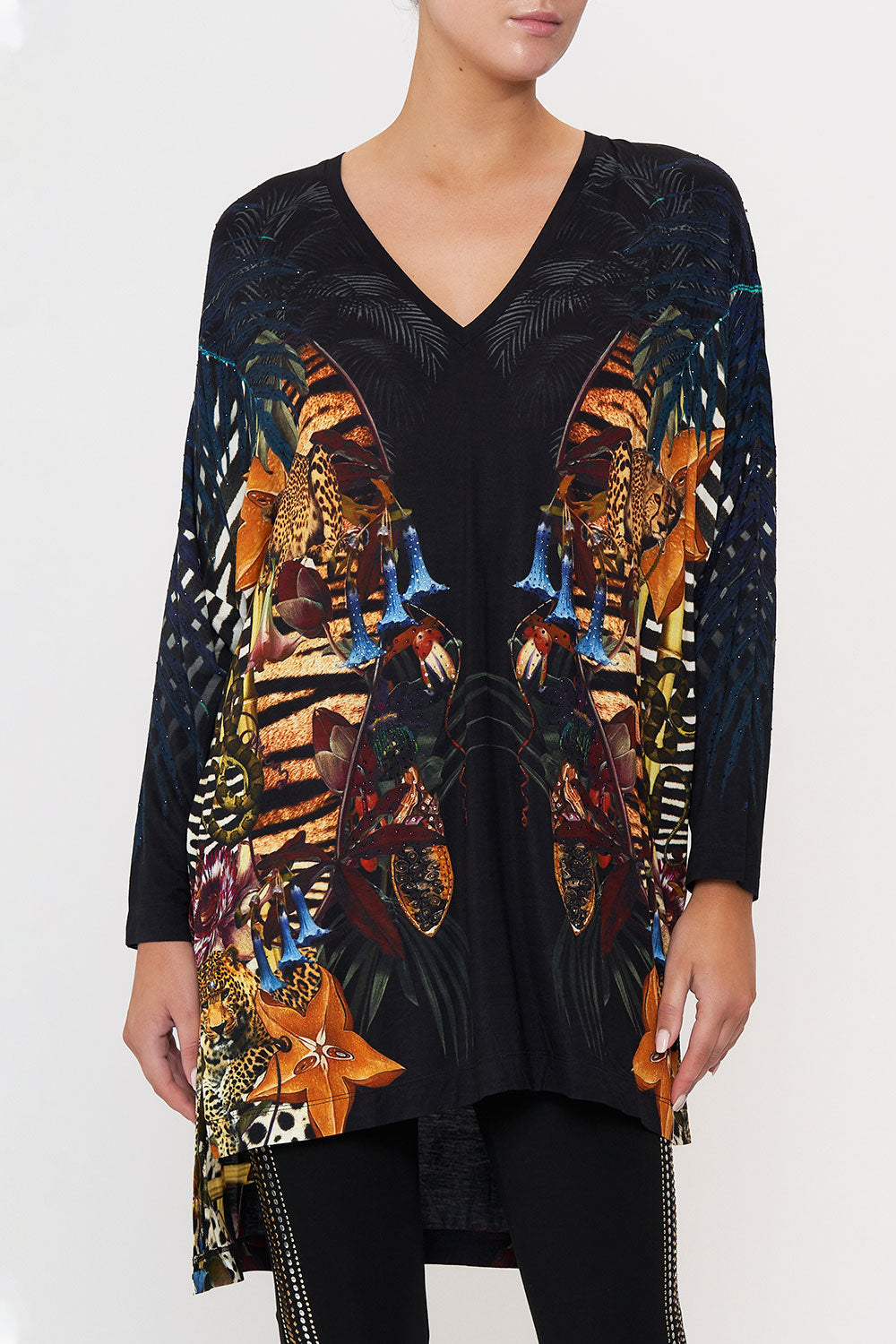 SIDE SPLIT TEE NATURAL INSTINCT