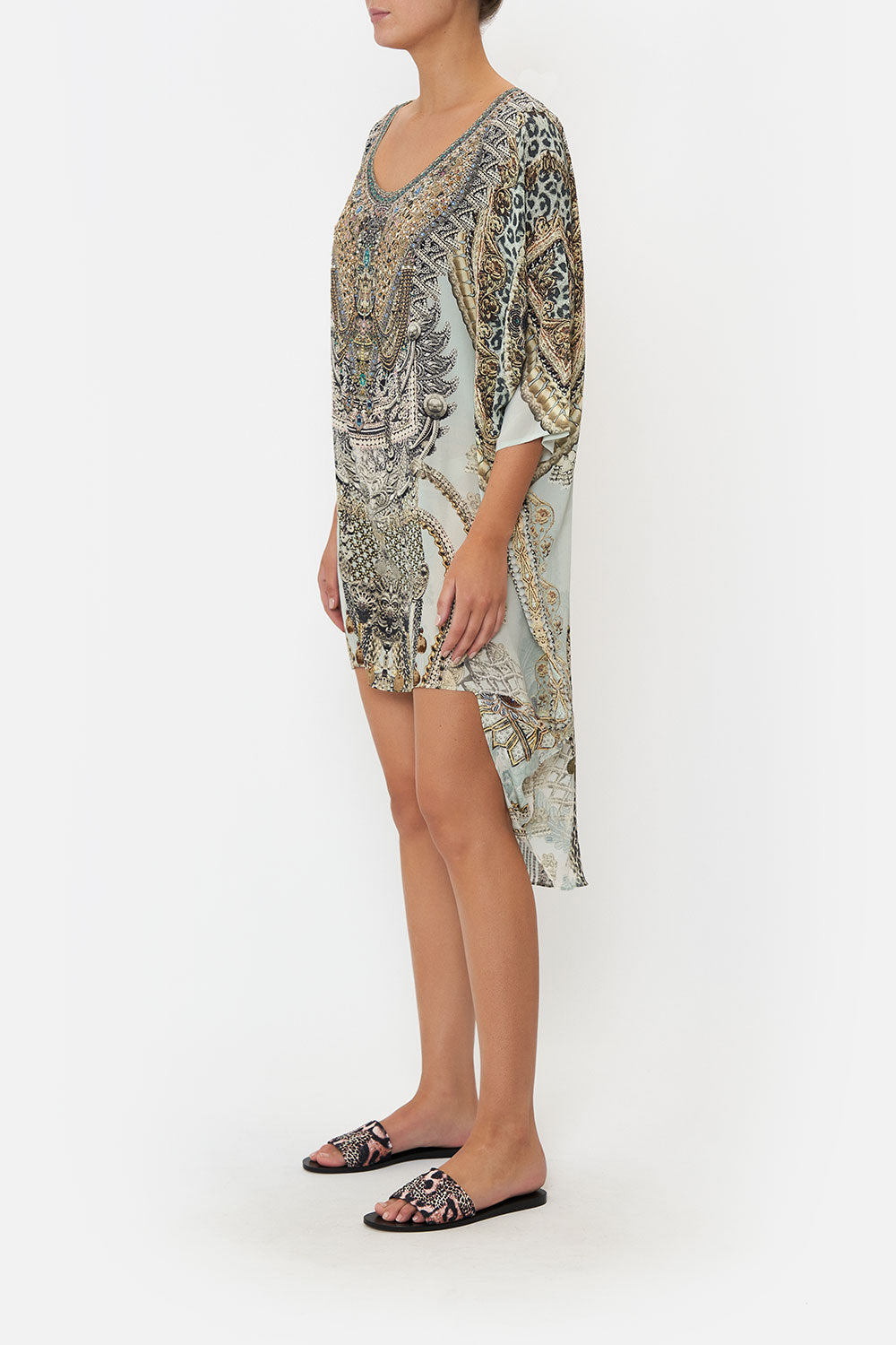 SCOOP BACK HEM DRESS FREE ESPIRITU