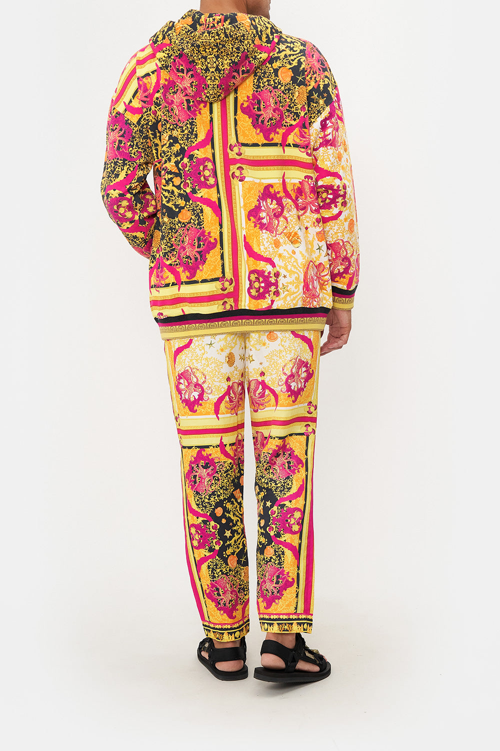 OVERSIZED RELAXED FIT HOODIE OCTOPIA