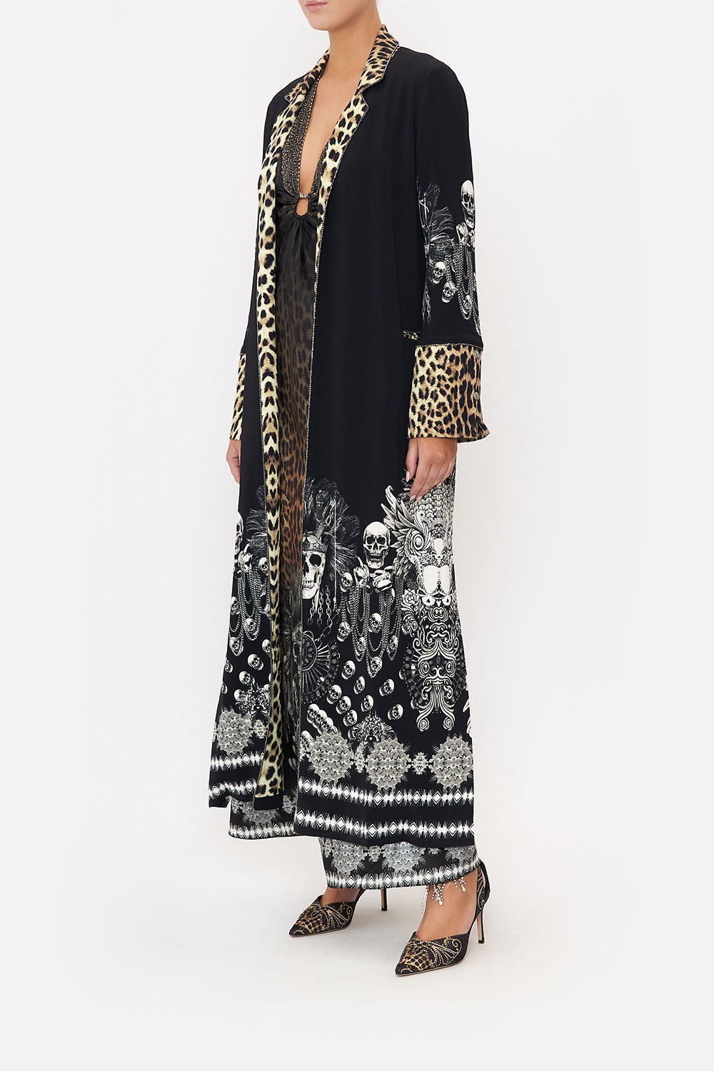 CUFFED SIDE SPLIT COAT ORDER OF DISORDER