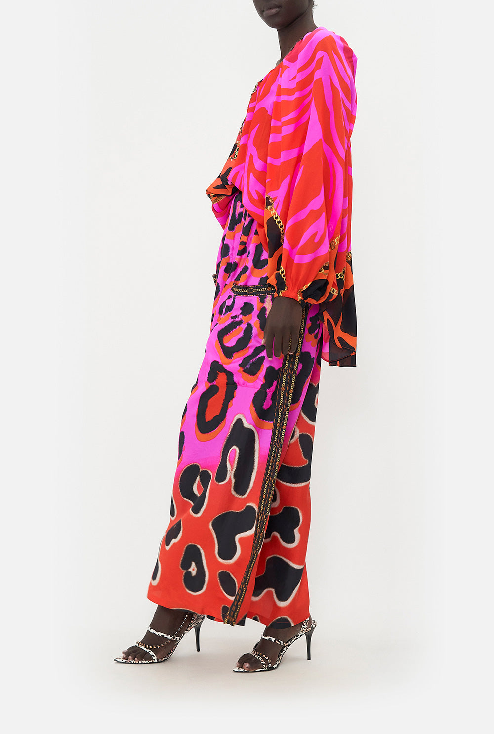 FLARED BLOUSON SLEEVE BLOUSE ALWAYS CHANGE YOUR SPOTS