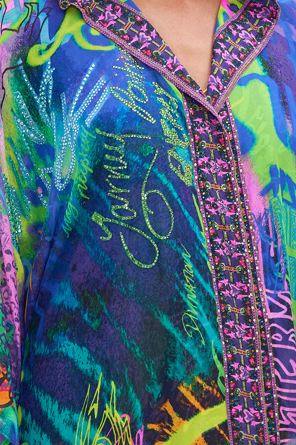 OVERSIZED ROBE MOTHER EARTHS ARMY