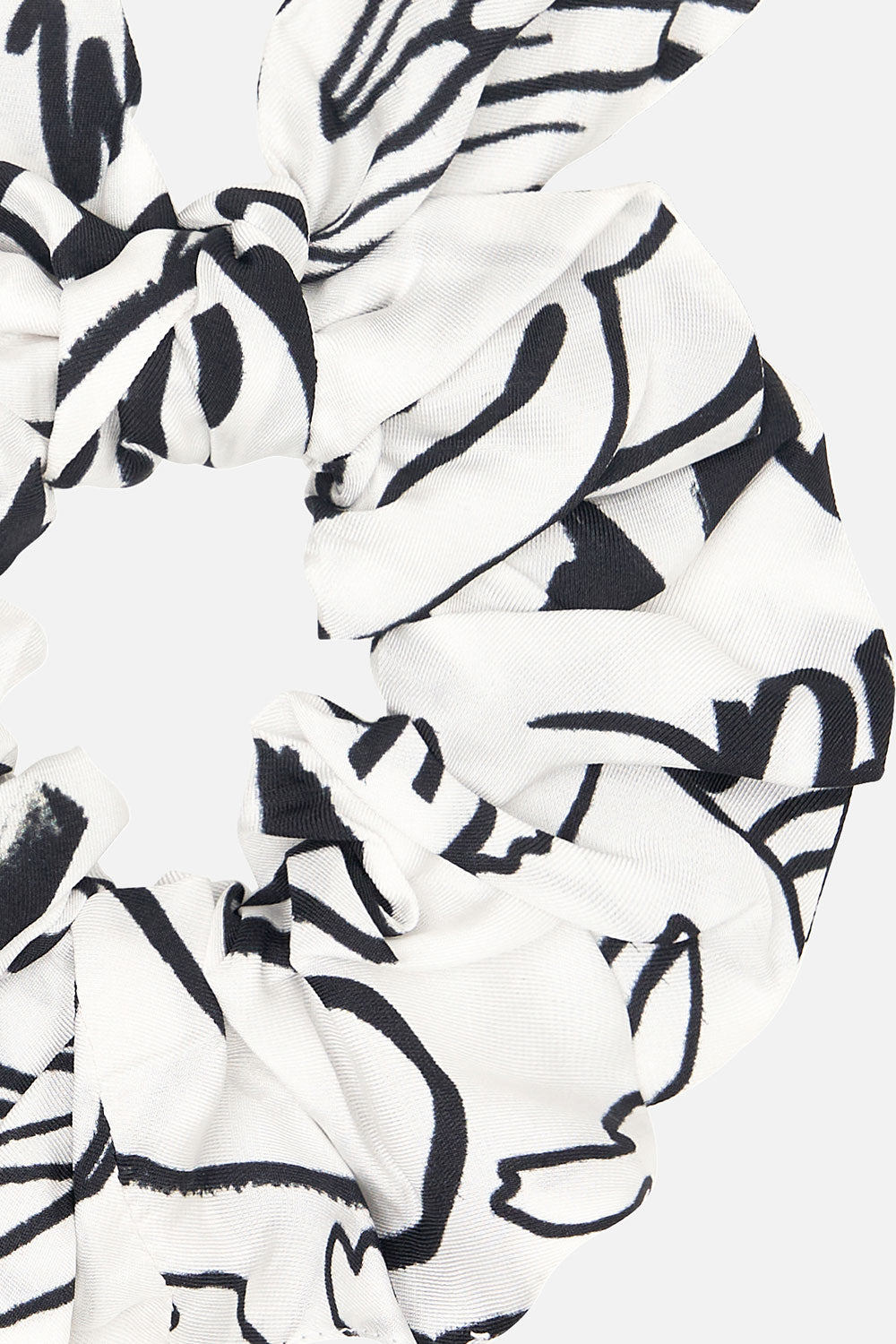 SCRUNCHIE CREATURE FEATURE