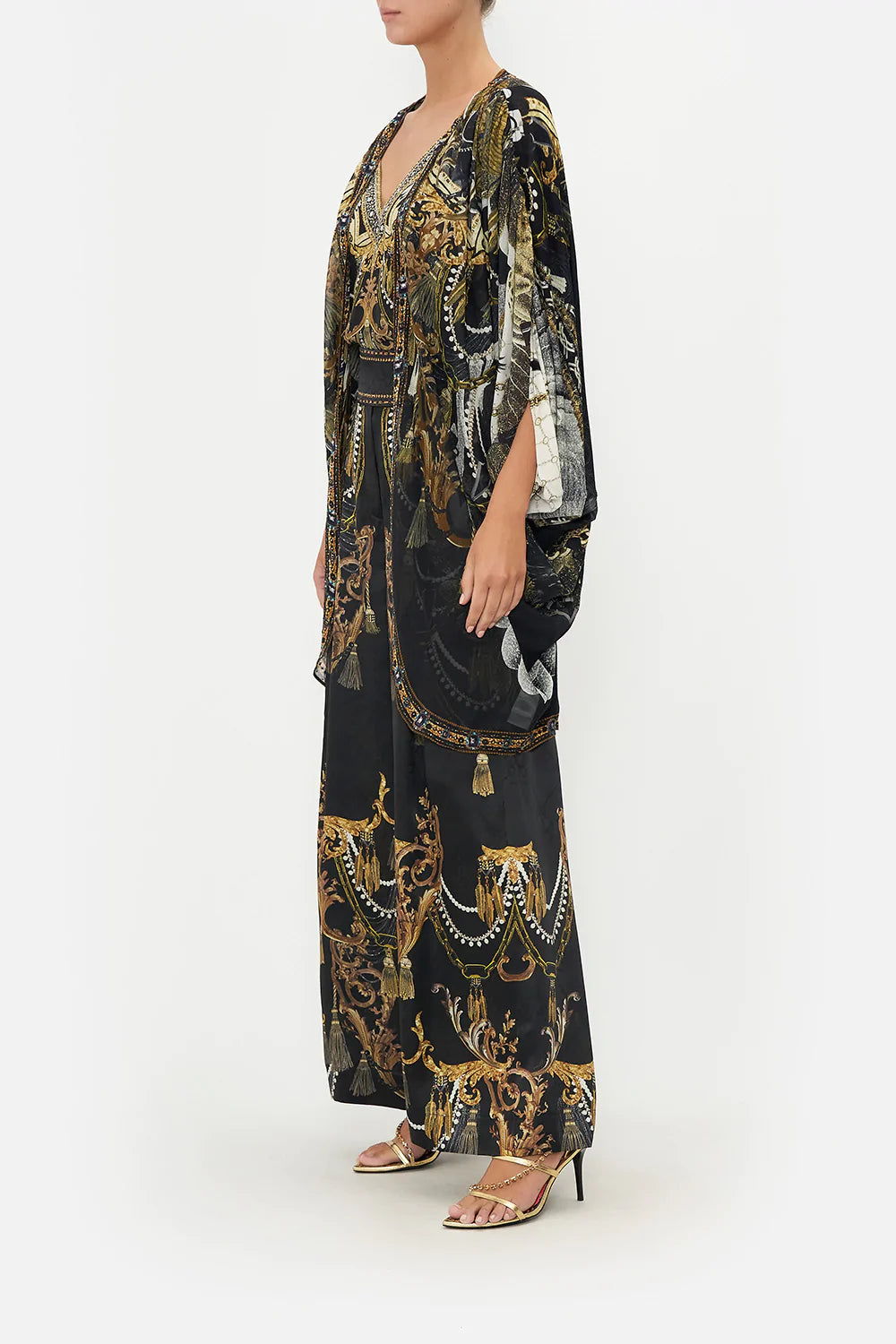 SHORT GATHERED LAYER WITH DRAPED SHOULDER RAVIN RAVEN