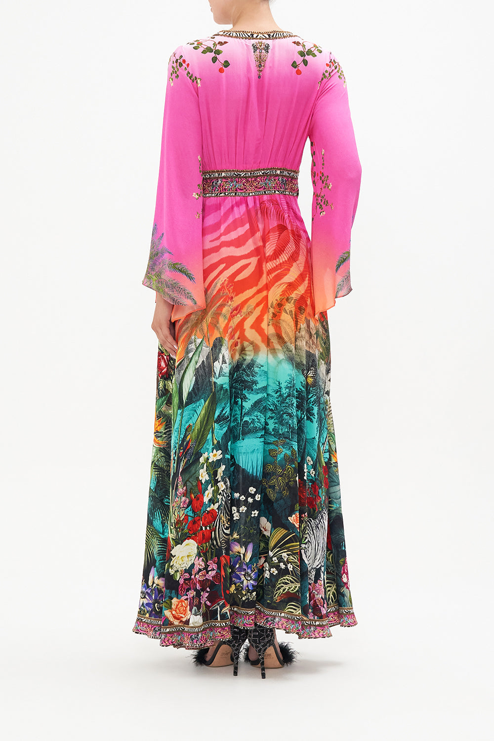 KIMONO SLEEVE DRESS WITH SHIRRING DETAIL UNTAMED RUNAWAY