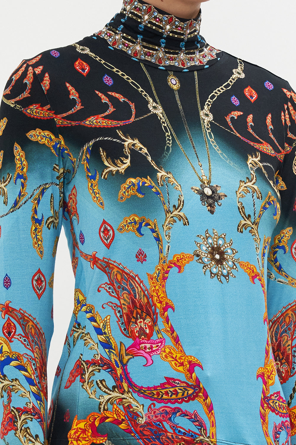 JERSEY TURTLENECK WHAT LIES BENEATH