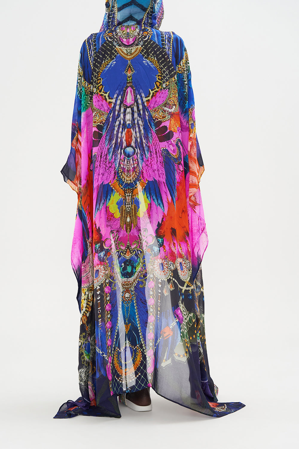 OVERSIZED ROBE DANCING WITH DESTINY