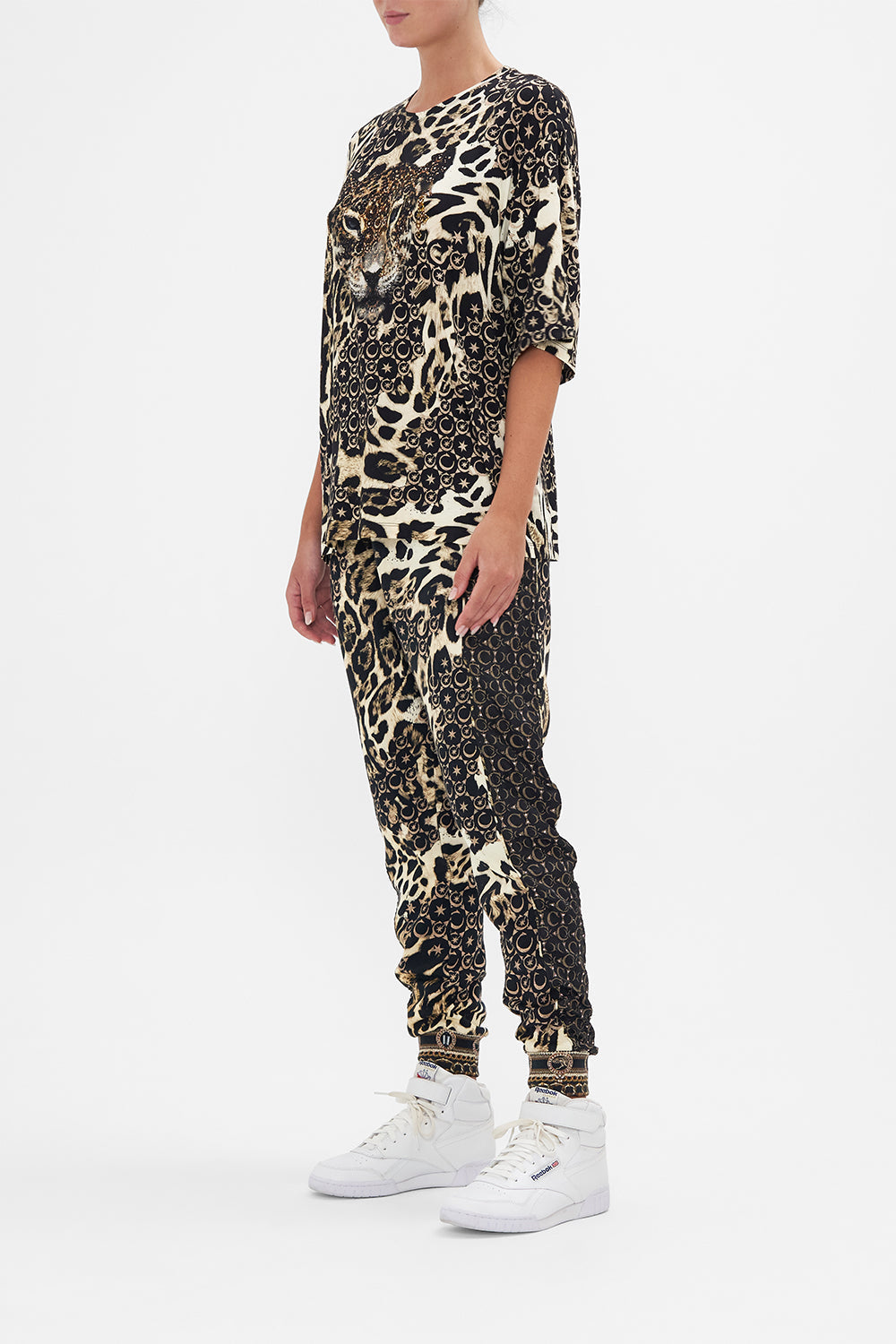 RELAXED BODY AND SLEEVE TEE WILDCAT SOIREE