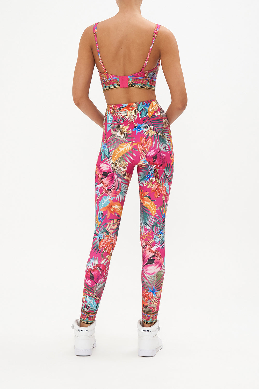 V-NECK ACTIVE CROP GAIAS GIRL