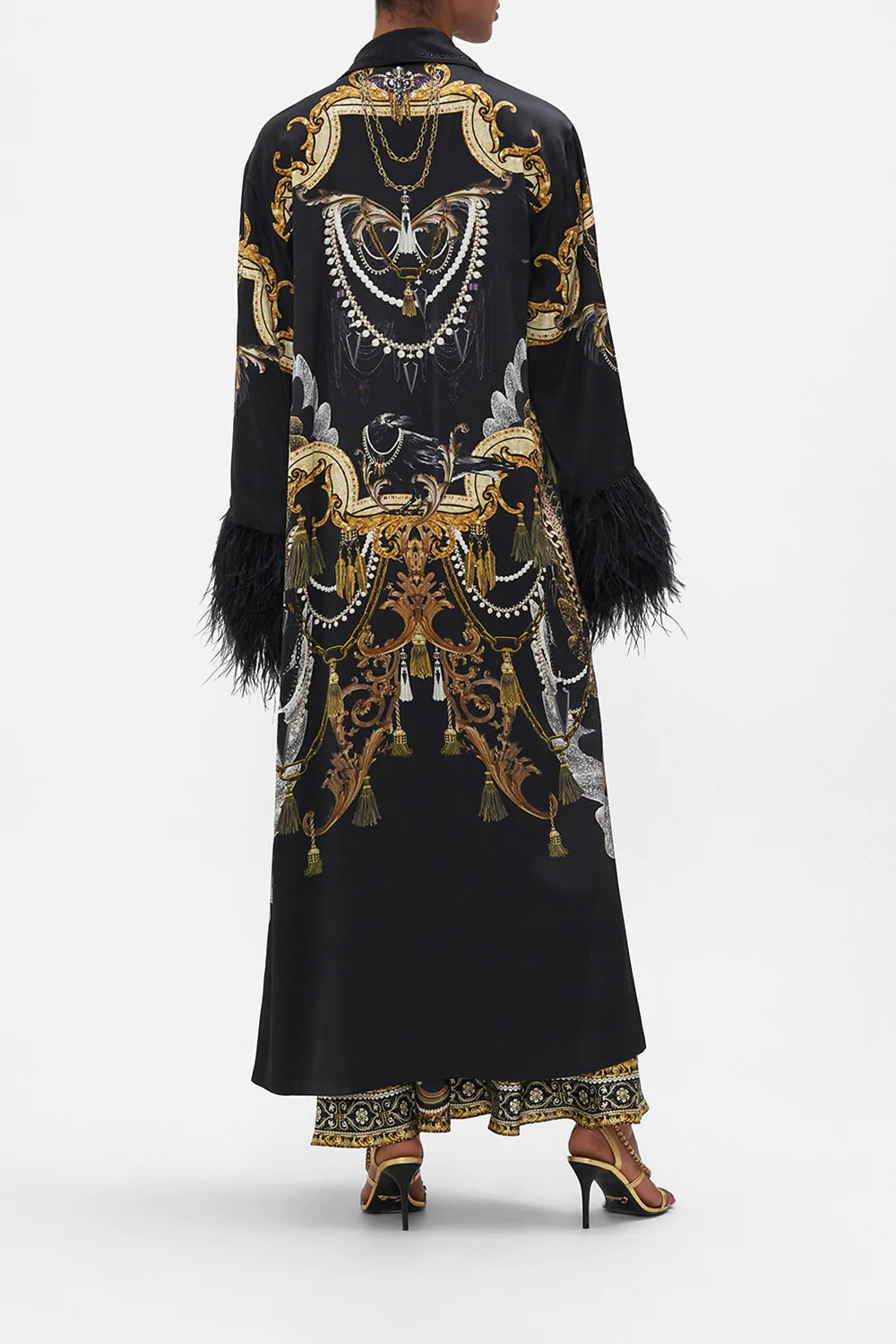 LONG ROBE WITH FLARED SLEEVE RAVIN RAVEN