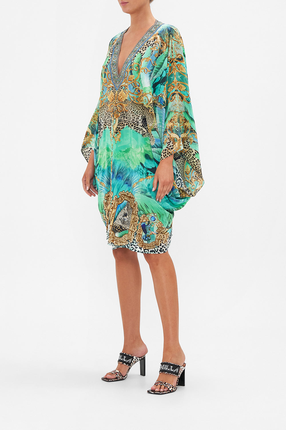 T SHAPE SHORT KAFTAN LAY OF THE LAND