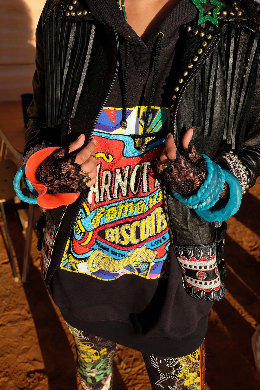 OVERSIZED HOODIE WITH POCKETS ARNOTTS