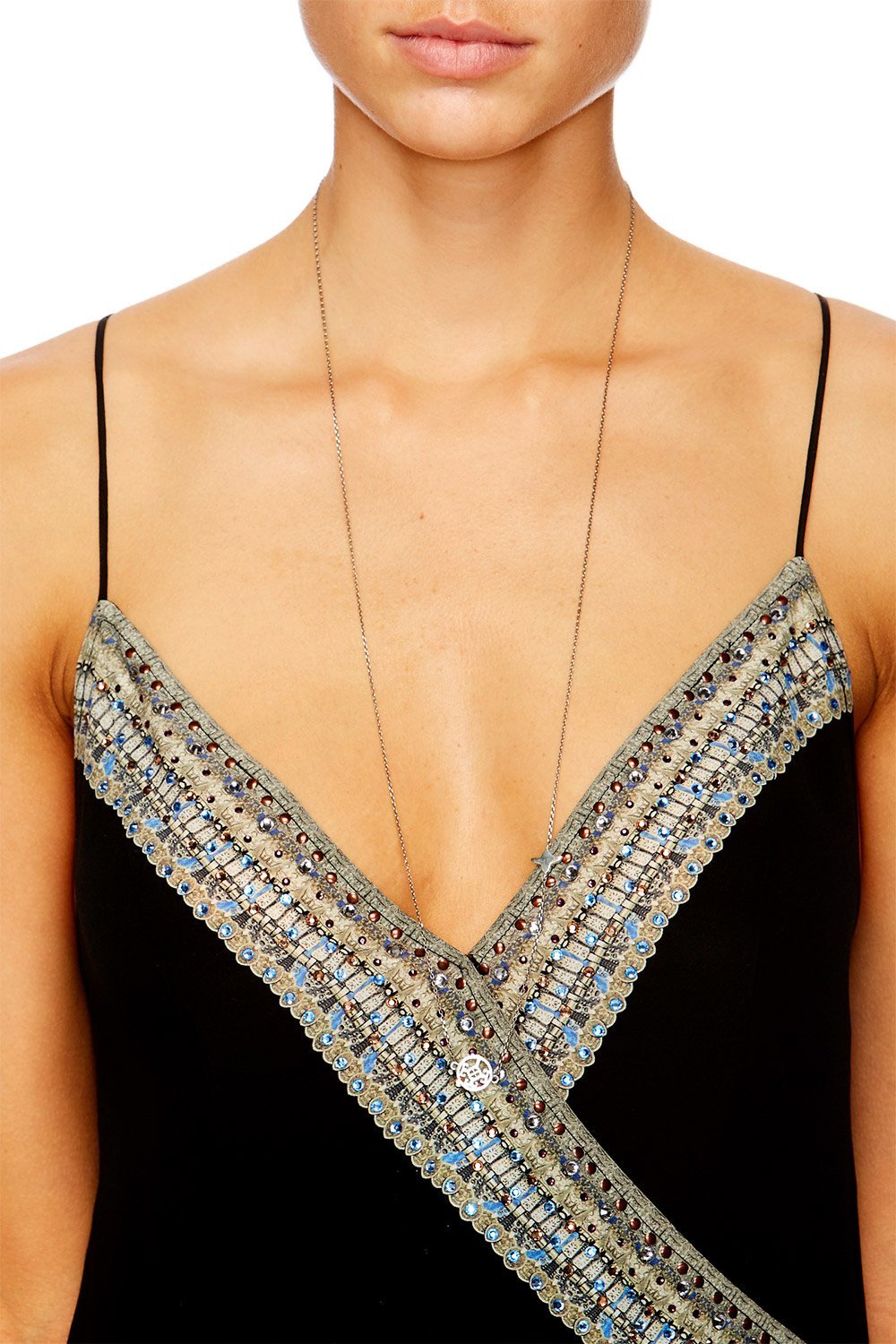 SILVER PLATED CUT OUT PENDANT NECKLACE