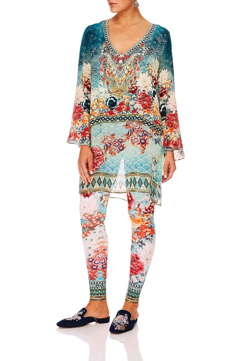 HER HEIRLOOM BLOUSE W SIDE SLIT UNDERLAY