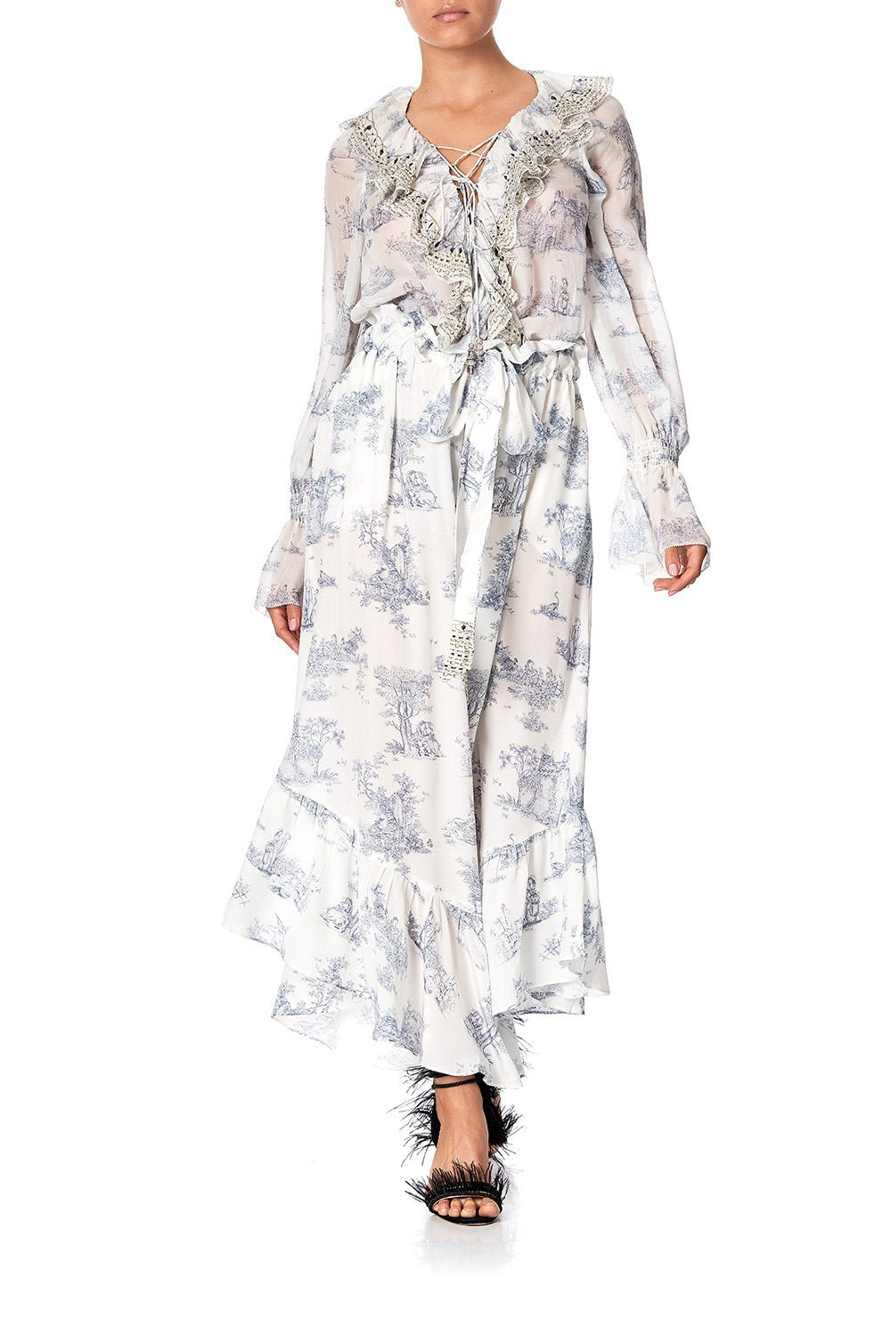 LACE UP RUFFLE BLOUSE SOUTHERN BELLE