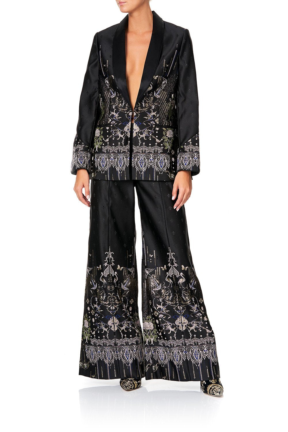 CAMILLA JACKET WITH SLEEVE CUFF DETAIL REBELLE REBELLE