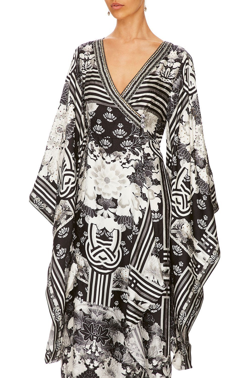 CAMILLA WILD MOONCHILD KIMONO W SPLIT SLEEVE