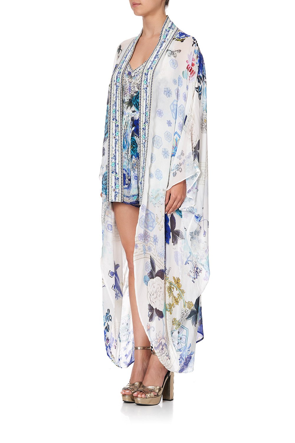 LAYER WITH KIMONO COLLAR WHITE SIDE OF THE MOON