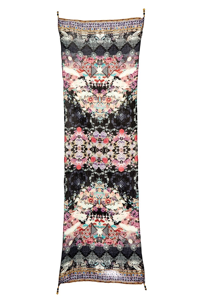 CAMILLA NIGHTS WITH HER LONG SCARF