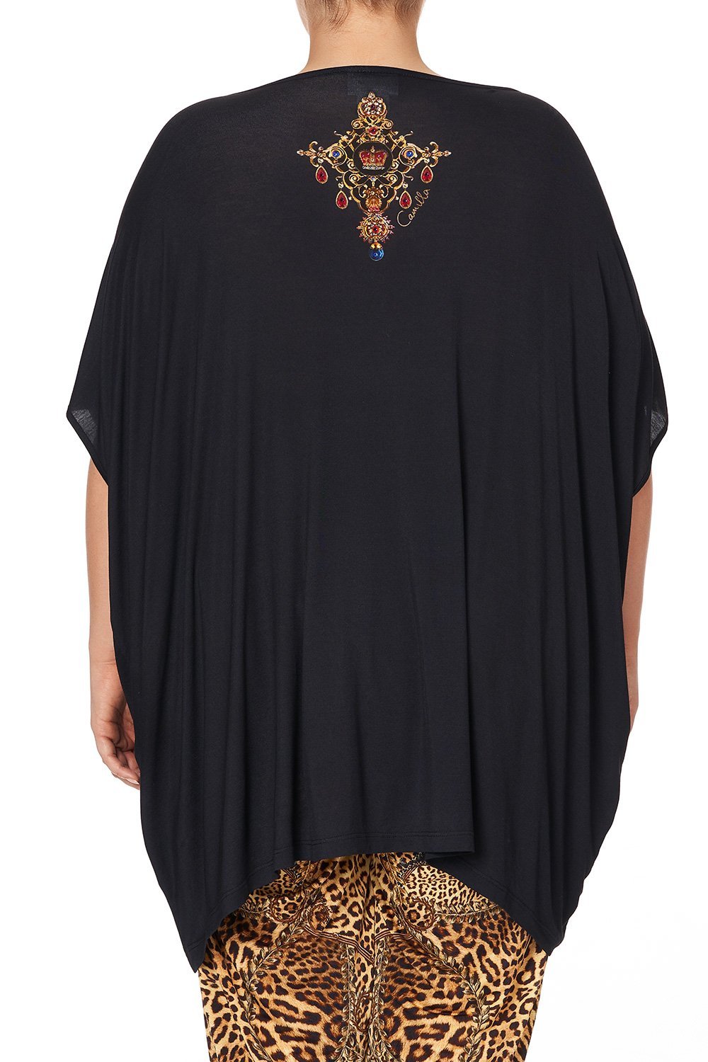 LOOSE FIT ROUND NECK TEE DINING HALL DARLING