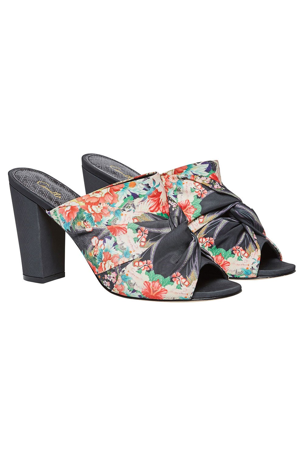 CAMILLA QUEEN OF KINGS OBI TIE HEEL