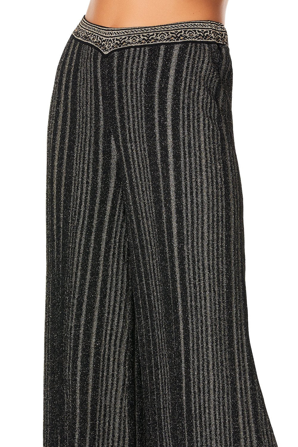 SUPER FLARES REBELLE REBELLE