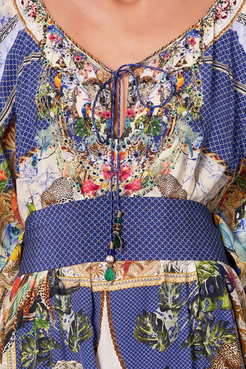 RAGLAN SLEEVE DRESS WITH CUFFS MUSE NOVELS