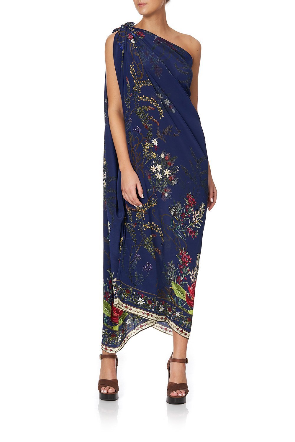 ROUND NECK KAFTAN WINGS IN ARMS