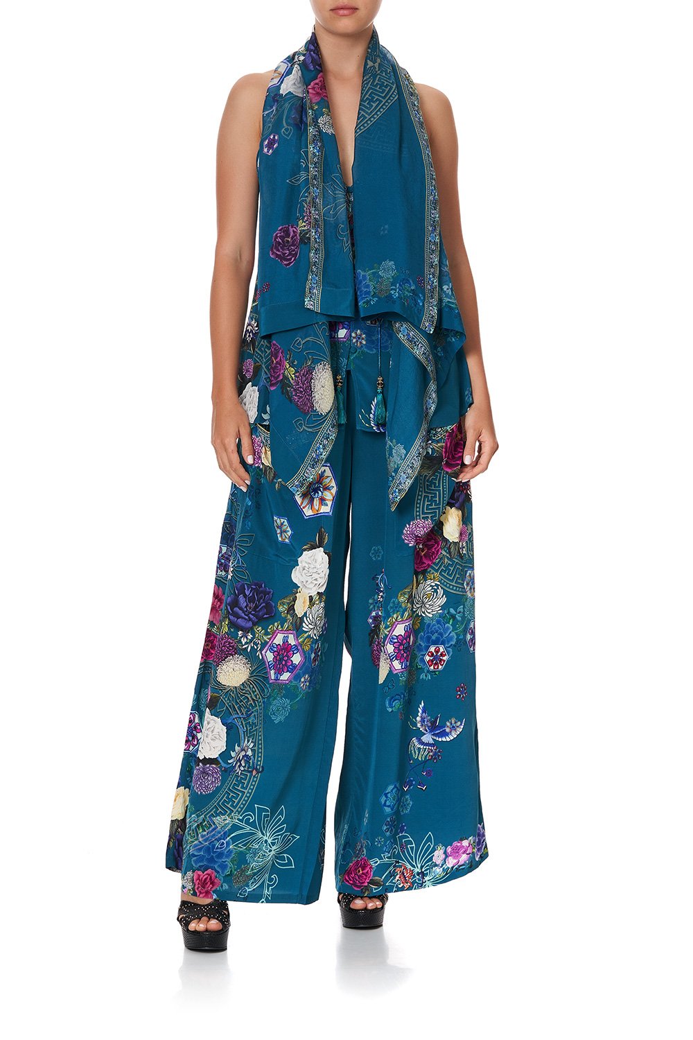 SHEER LAYERED TOP LUNAR GAZING