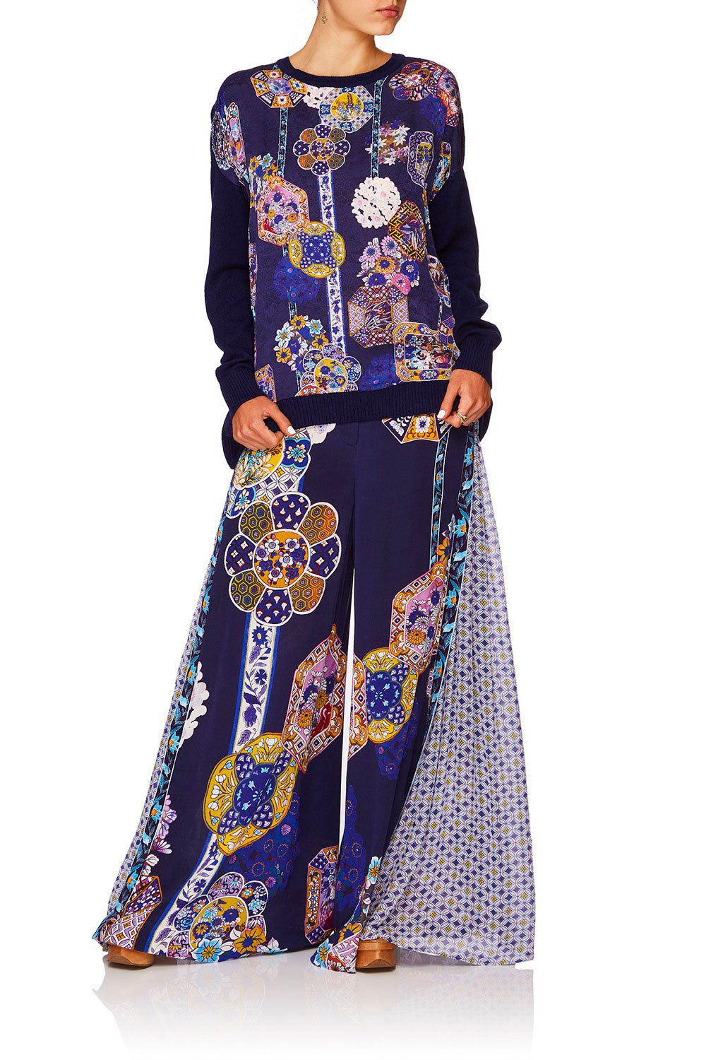 CAMILLA STAR GAZER LOOSE FIT JUMPER W KNIT BACK