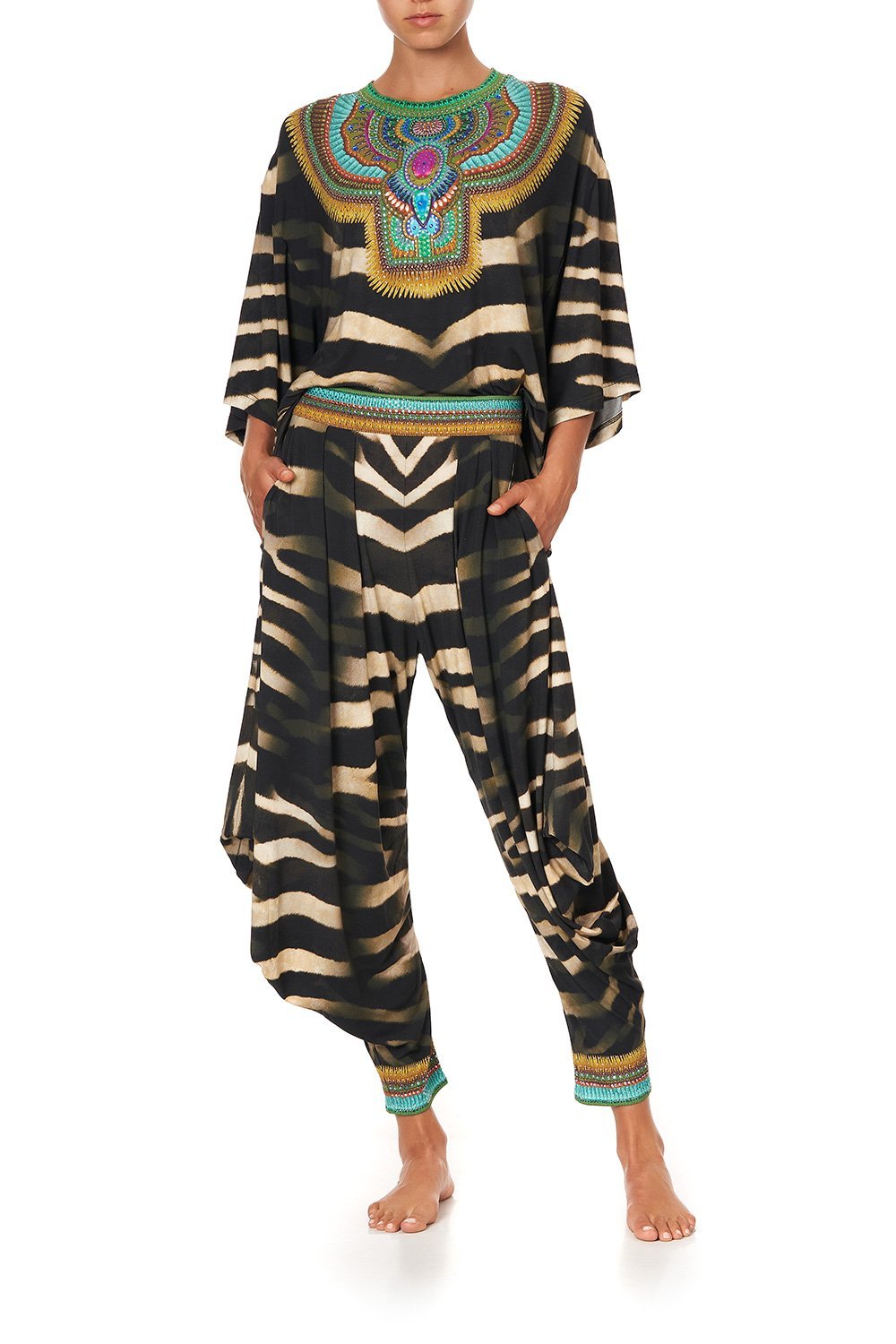 SUPER OVERSIZED TEE BAKORA