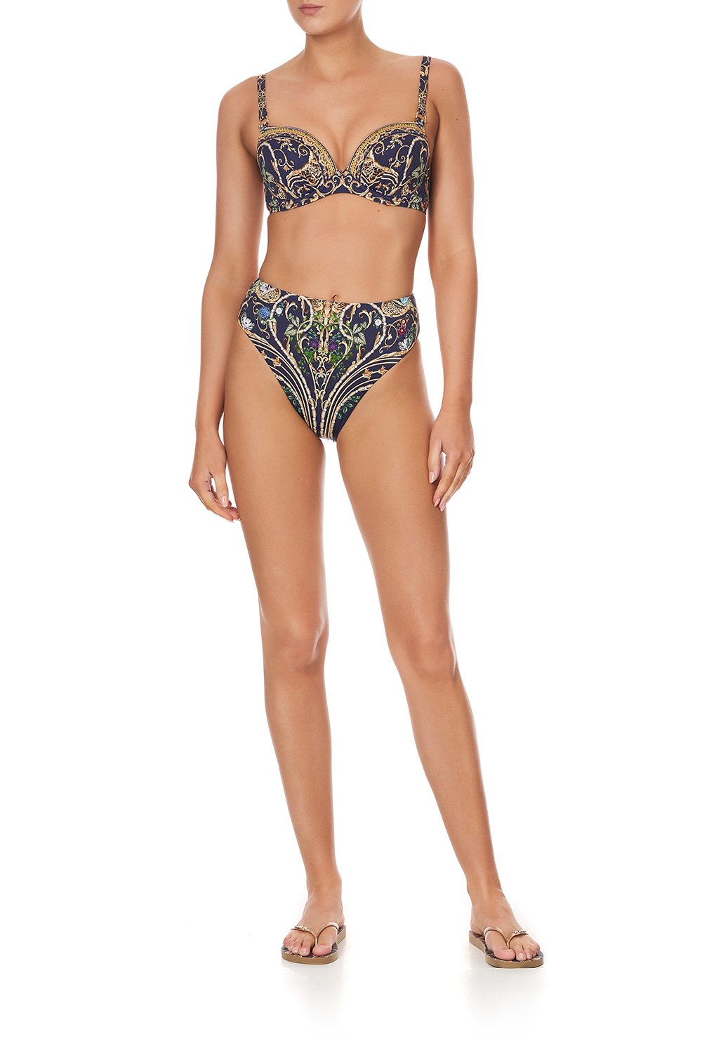 THONG SEVEN DAY WEEKEND