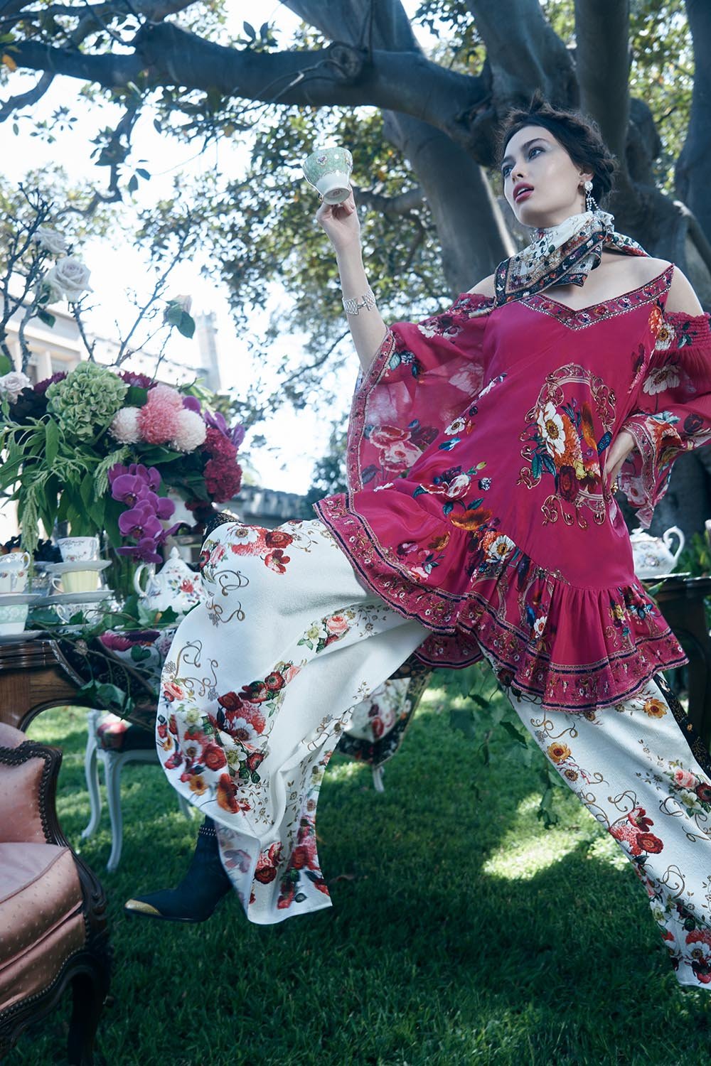 MINI DRESS WITH RUFFLE HEM APPLE EYED