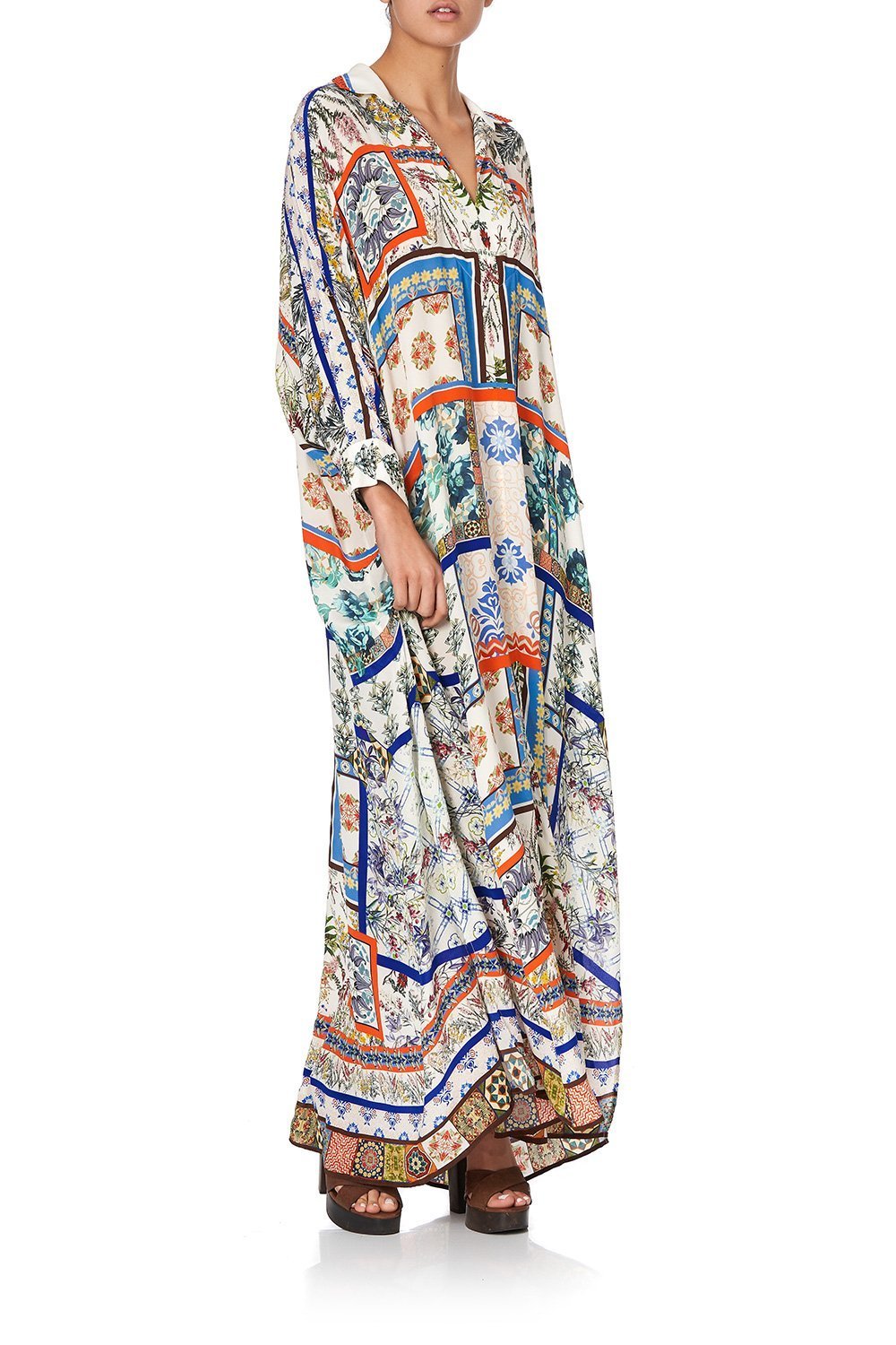 LONG COLLARED KAFTAN GONE COAST