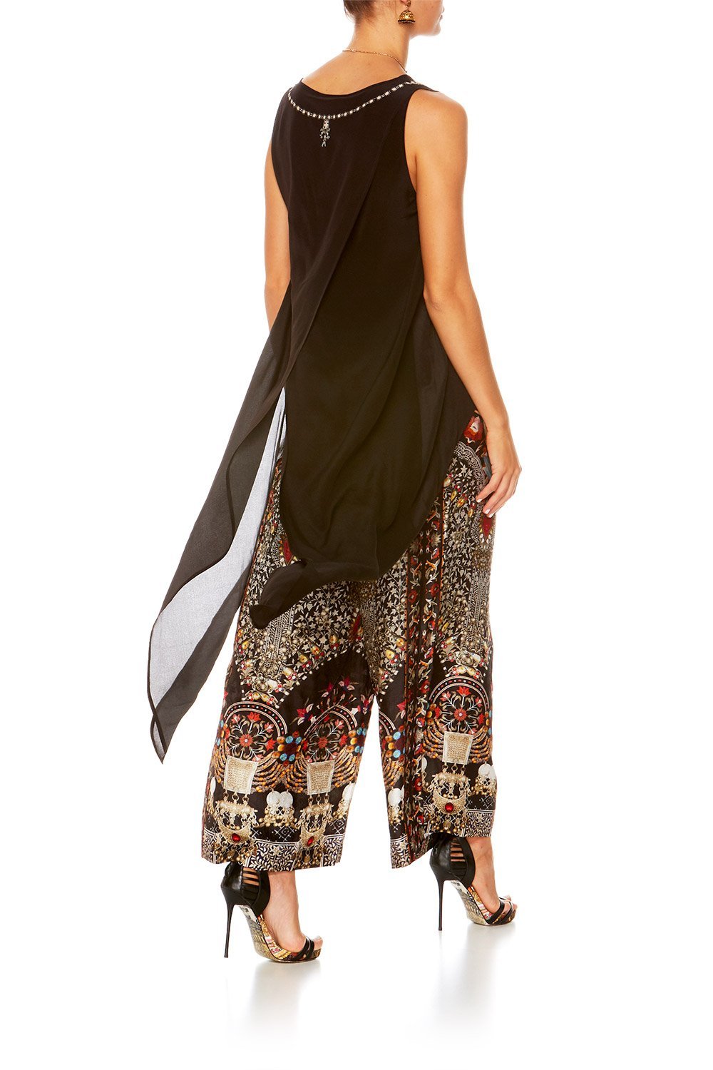 CHAMBER OF REFLECTIONS HIGH LOW CROSS OVERLAY TOP