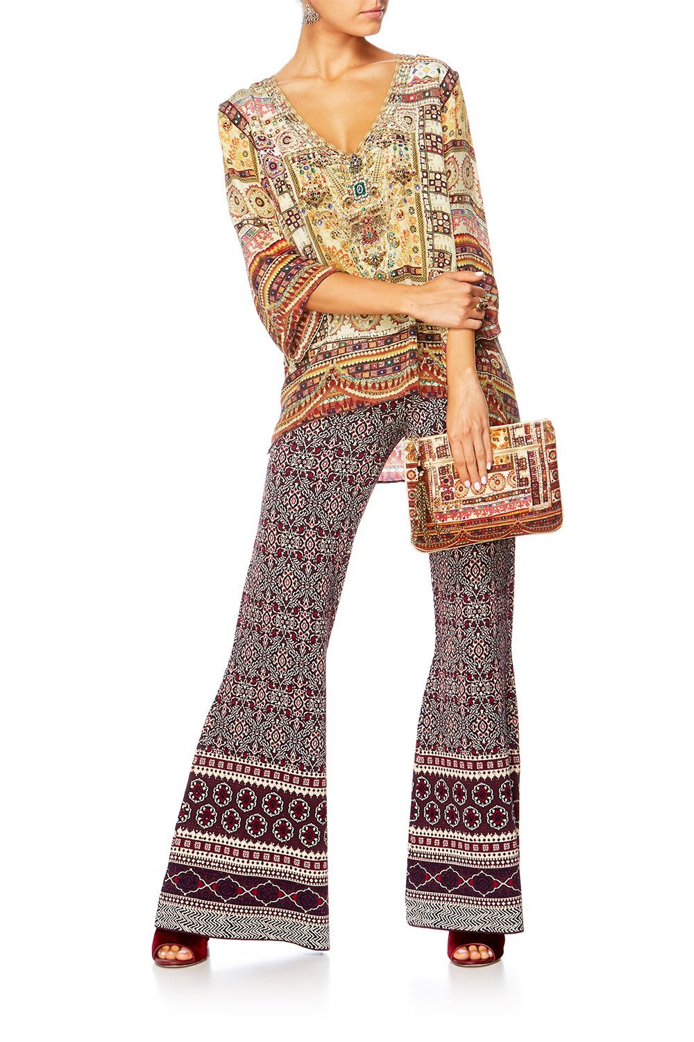 INDIANA FRANKS V-NECK OVERSIZED BLOUSE