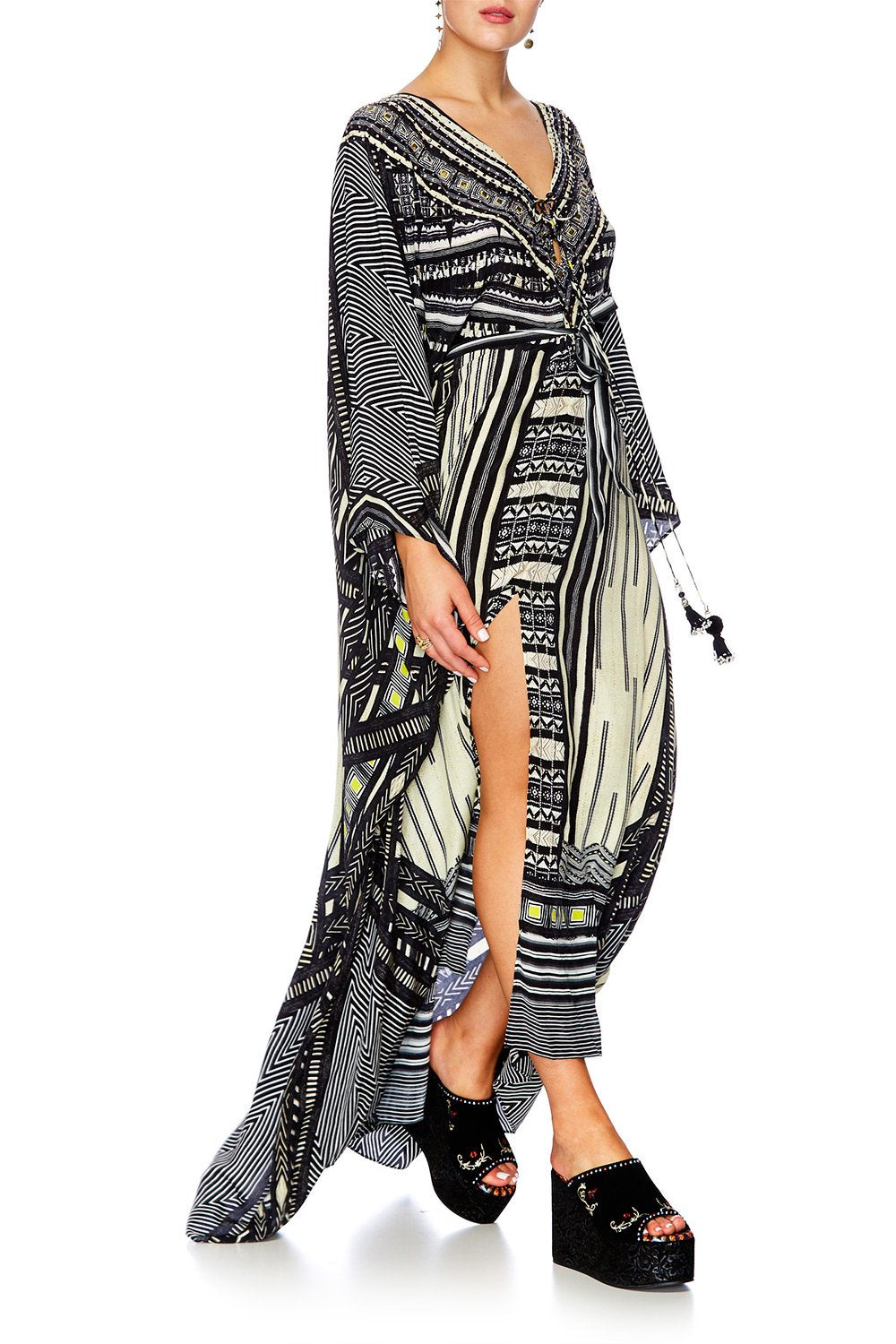 SPLIT HEM LACE UP KAFTAN BETWEEN THE LINES