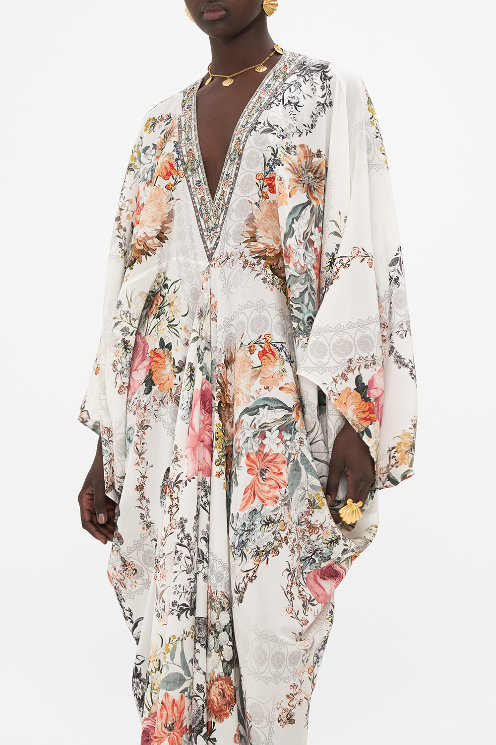 CAMILLA white kaftan in De Haar Memoirs print