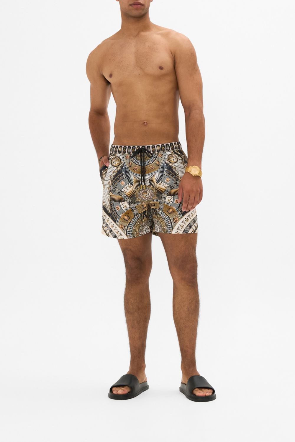 The CAMILLA SHORT SHIRRED SKIRT A PAINTED VILLAGE in our  print.
