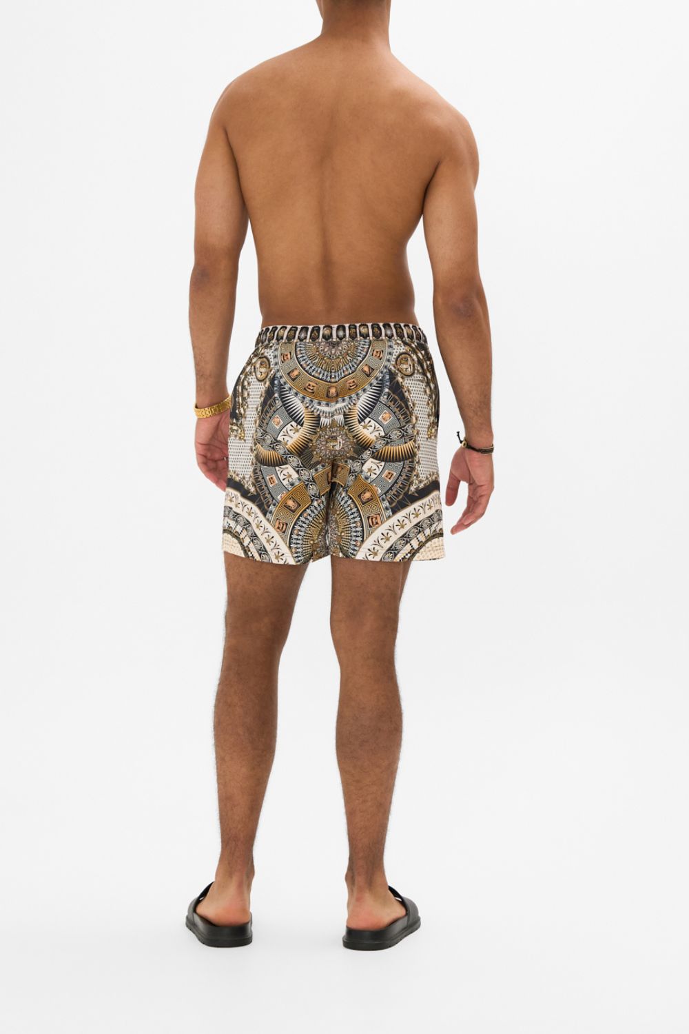 The CAMILLA SHORT SHIRRED SKIRT A PAINTED VILLAGE in our  print.