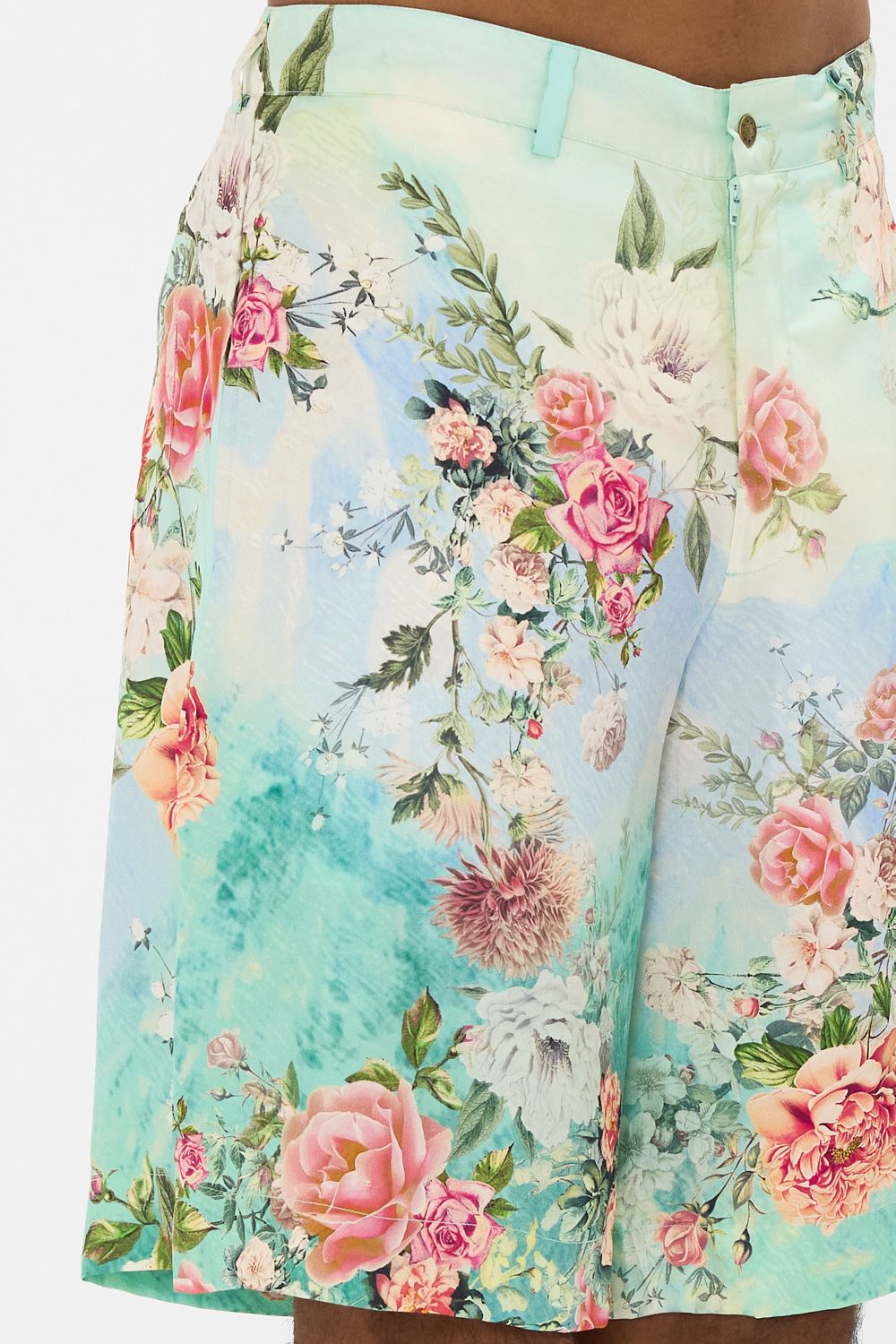 The CAMILLA V NECK HARDWARE DRESS WITH NECK TIE ERA OF EMPIRES in our  print.