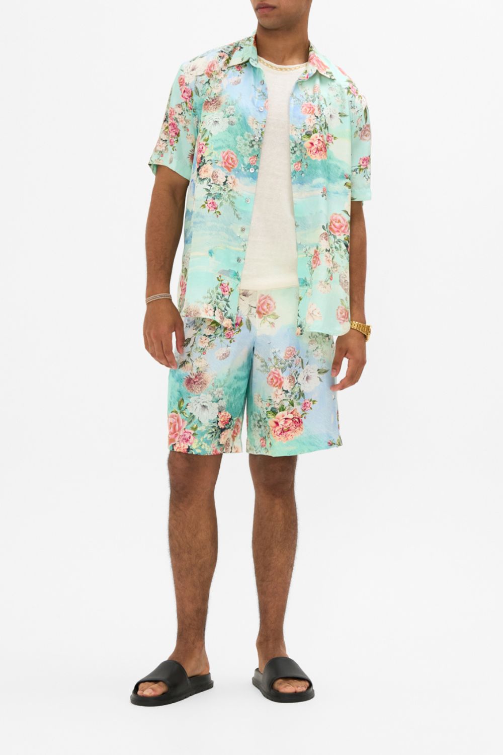 The CAMILLA V NECK HARDWARE DRESS WITH NECK TIE ERA OF EMPIRES in our  print.